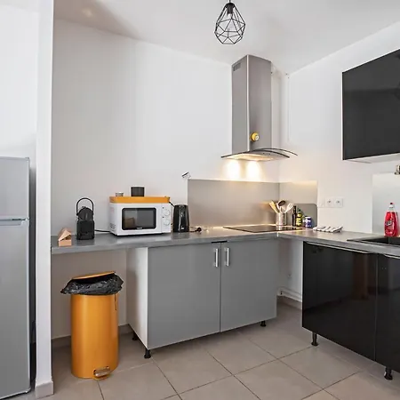 Apartamento L'olympia, Parking Prive, 4 Pers, Wifi Juvignac